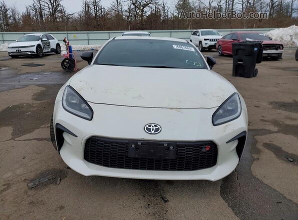JF1ZNBE16P9764193 2023 TOYOTA GR White Widok z przodu