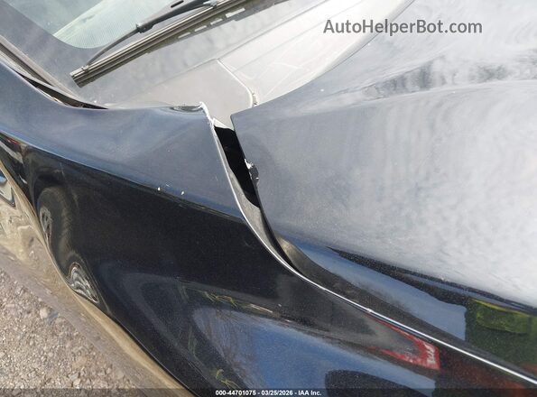 JF2GPABC3H8219847 2017 SUBARU CROSSTREK Black Դիմացի տեսք
