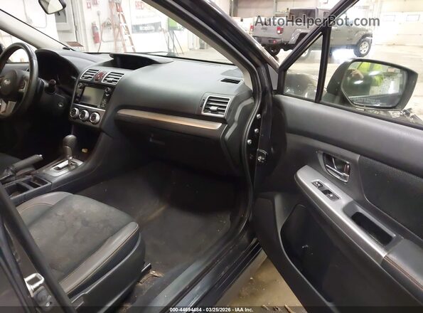 JF2GPABC4HH264618 2017 SUBARU CROSSTREK Серый Вид салона спереди