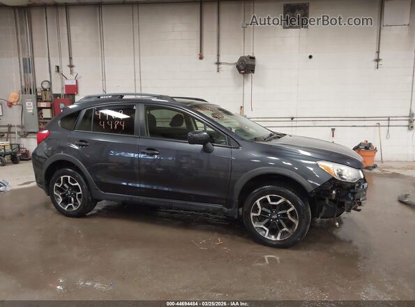 JF2GPABC4HH264618 2017 SUBARU CROSSTREK Серый Вид задней части салона