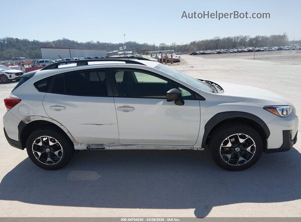 JF2GTAAC7JH333031 2018 SUBARU CROSSTREK Yellow Vista interior de 360 grados
