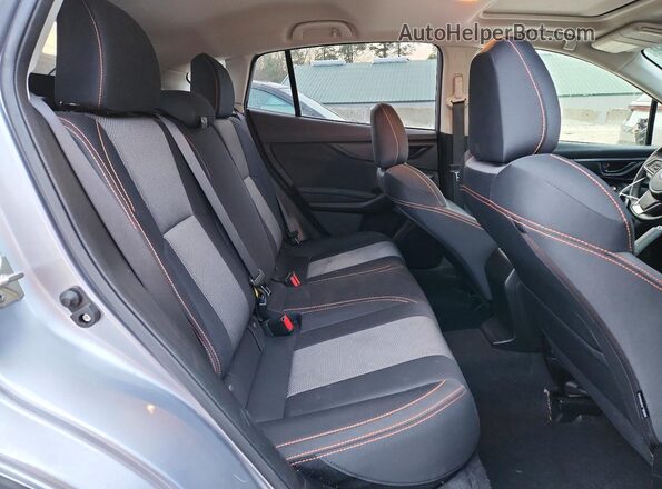 JF2GTAEC0M8284012 2021 SUBARU CROSSTREK Серебряный Вид задней части салона