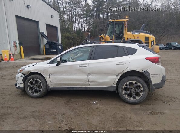 JF2GTAEC8PH261095 2023 SUBARU CROSSTREK White Widok wnętrza 360 stopni