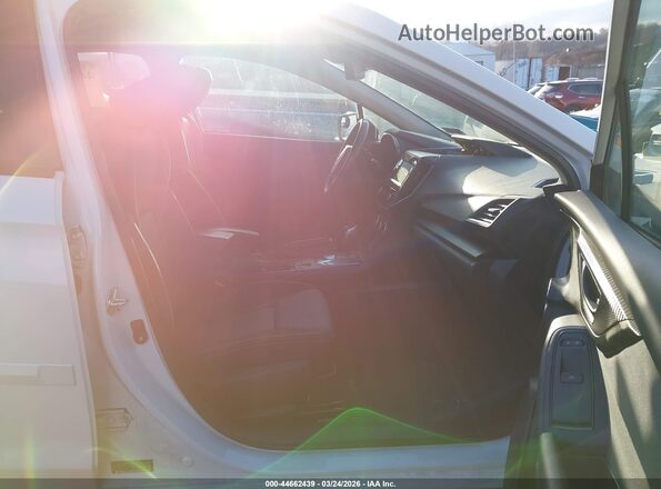 JF2GTAPCXM8228544 2021 SUBARU CROSSTREK White Widok wnętrza z przodu