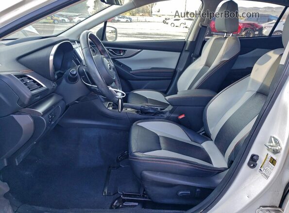JF2GTHMC6M8286616 2021 SUBARU CROSSTREK White Front interior view
