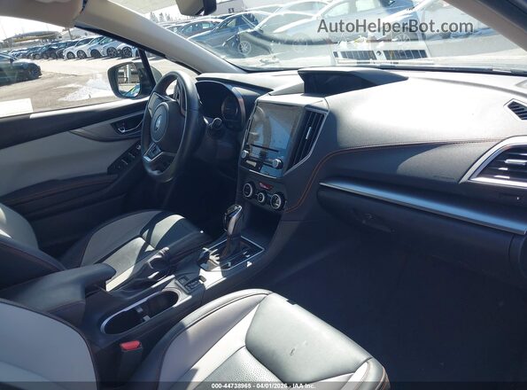 JF2GTHMC8P8220458 2023 SUBARU CROSSTREK Gray Вид салону спереду