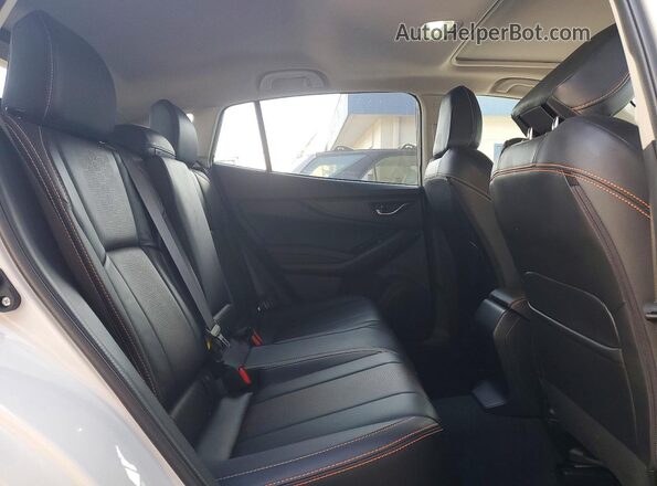 JF2GTHNC0N8221454 2022 SUBARU CROSSTREK White Rear seats view