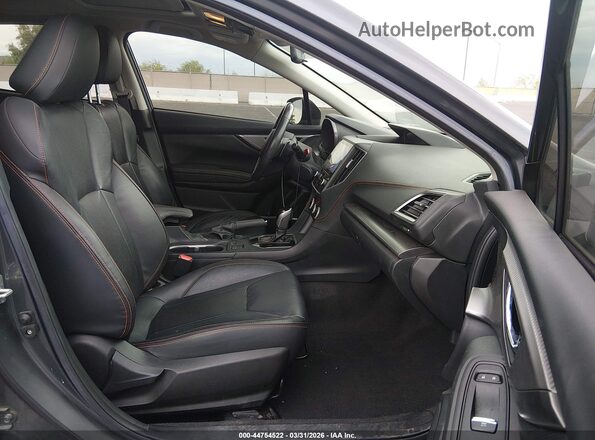 JF2GTHNC7M8266809 2021 SUBARU CROSSTREK Gray Front interior view
