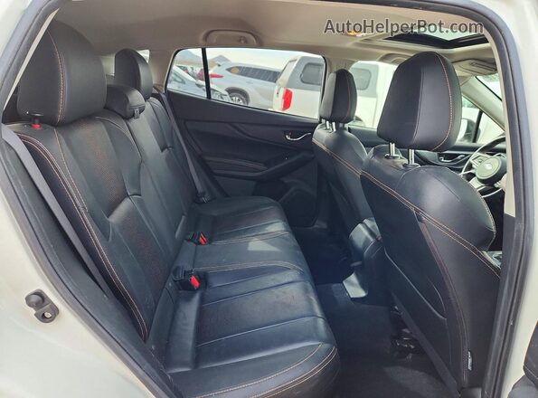 JF2GTHNC9MH347388 2021 SUBARU CROSSTREK White Vista de los asientos traseros