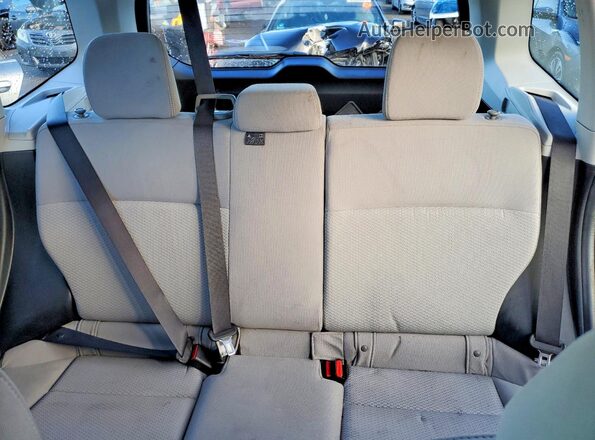 JF2SJABC0GH486390 2016 SUBARU FORESTER 2.5 Gray Rear seats view