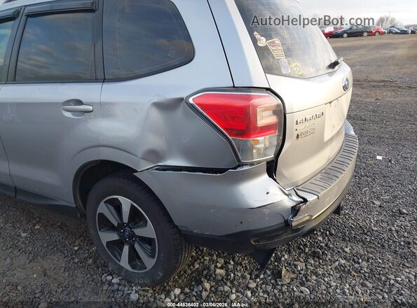 JF2SJABC9JH469305 2018 SUBARU FORESTER 2.5 Silver 
