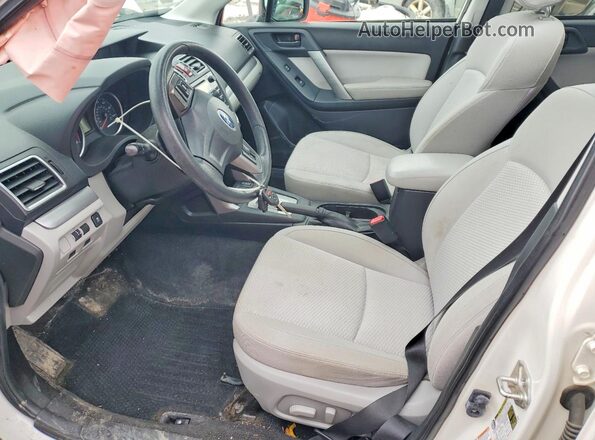 JF2SJADC6GH426739 2016 SUBARU FORESTER 2.5 White Вид салону спереду