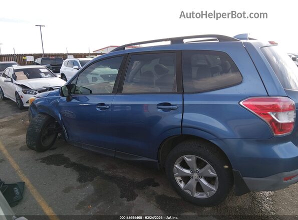 JF2SJADC8GH562421 2016 SUBARU FORESTER 2.5 Blue Widok wnętrza z tyłu