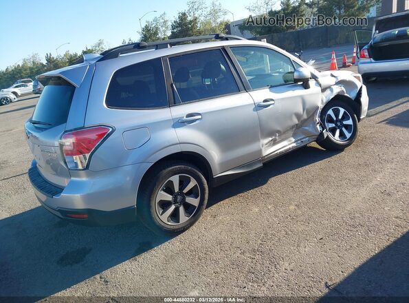 JF2SJAGC5HH430892 2017 SUBARU FORESTER 2.5 Silver Задня права чверть