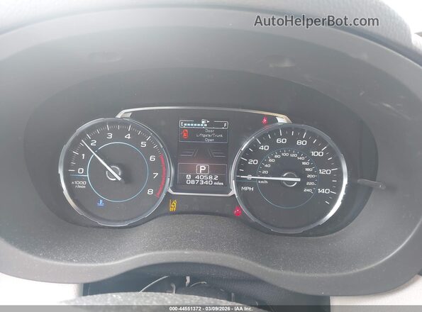 JF2SJAGC5HH436174 2017 SUBARU FORESTER 2.5 Green 