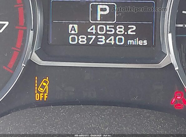 JF2SJAGC5HH436174 2017 SUBARU FORESTER 2.5 Green 