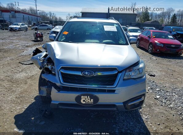 JF2SJAGC9JH418556 2018 SUBARU FORESTER 2.5 Silver ხელსაწყოთა პანელის ხედი