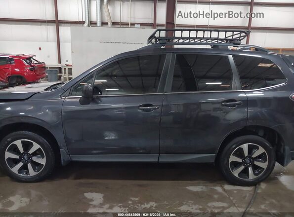JF2SJARC0HH448357 2017 SUBARU FORESTER 2.5 Black Vista interior de 360 grados