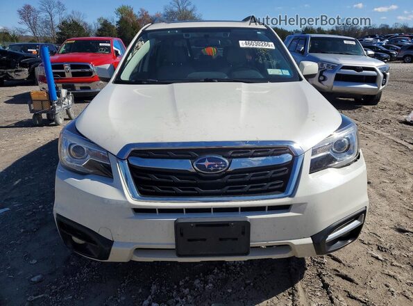 JF2SJARC6JH531958 2018 SUBARU FORESTER 2.5 White Front view