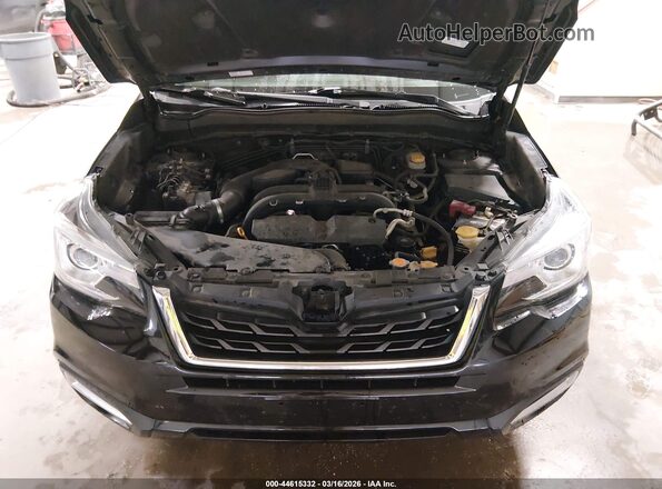 JF2SJARC9HH560400 2017 SUBARU FORESTER 2.5 Black Vista trasera