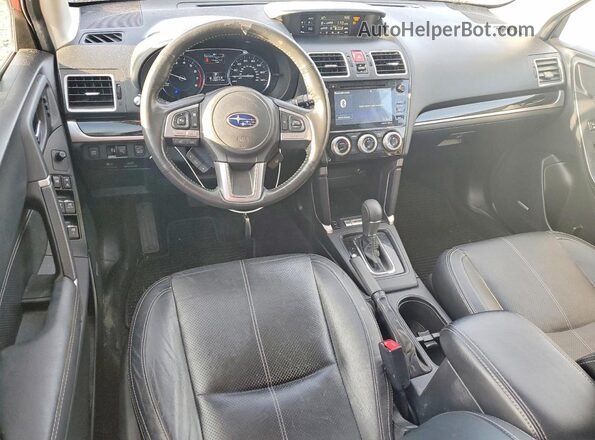 JF2SJATC6HH424086 2017 SUBARU FORESTER 2.5I TO Red Widok deski rozdzielczej