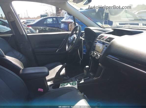 JF2SJATCXHH413110 2017 SUBARU FORESTER 2.5I TO Silver Vista interior delantera