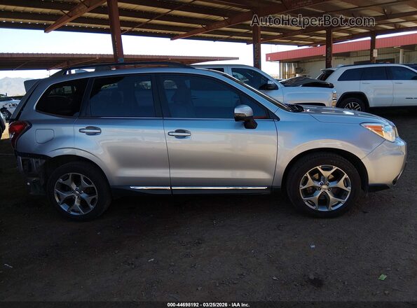 JF2SJAVC6GH435259 2016 SUBARU FORESTER 2.5I TO Silver Vista interior trasera