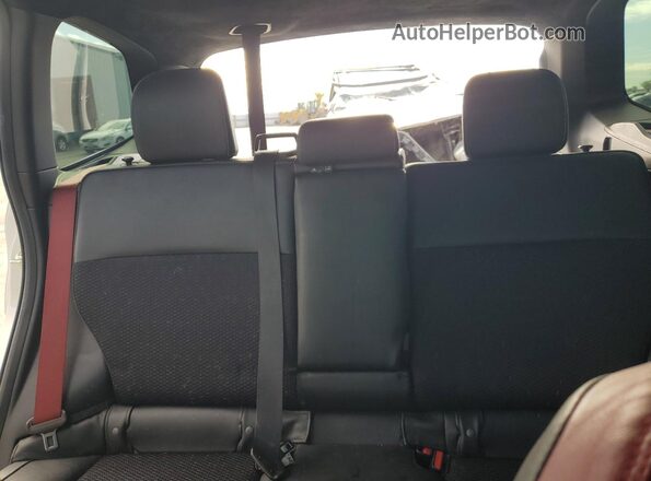 JF2SJGEC3JH535880 2018 SUBARU FORESTER2. White Вид задніх сидінь