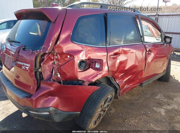 JF2SJGEC8HH556315 2017 SUBARU FORESTER2. Red 