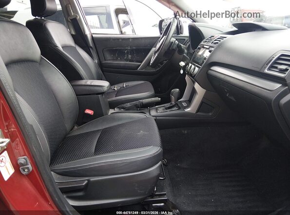 JF2SJGECXHH427055 2017 SUBARU FORESTER2. Red Սալոնի դիմացի տեսք