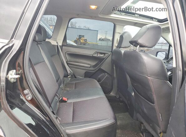 JF2SJGECXJH524164 2018 SUBARU FORESTER2. Black Widok tylnych siedzeń