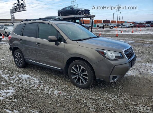 JF2SJGWC9HH545306 2017 SUBARU FORESTER2. Tan Front right