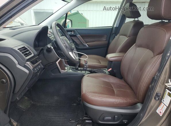 JF2SJGWC9HH545306 2017 SUBARU FORESTER2. Tan Front interior view