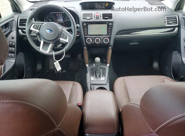 JF2SJGWC9HH545306 2017 SUBARU FORESTER2. Tan Dashboard view