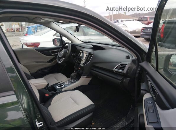 JF2SKACC3NH513882 2022 SUBARU FORESTER Green Front interior view