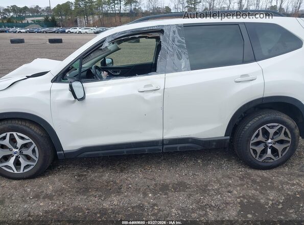 JF2SKAEC7KH442159 2019 SUBARU FORESTER White Widok wnętrza 360 stopni