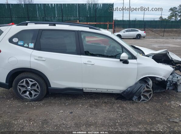 JF2SKAEC7KH442159 2019 SUBARU FORESTER White Widok wnętrza z tyłu