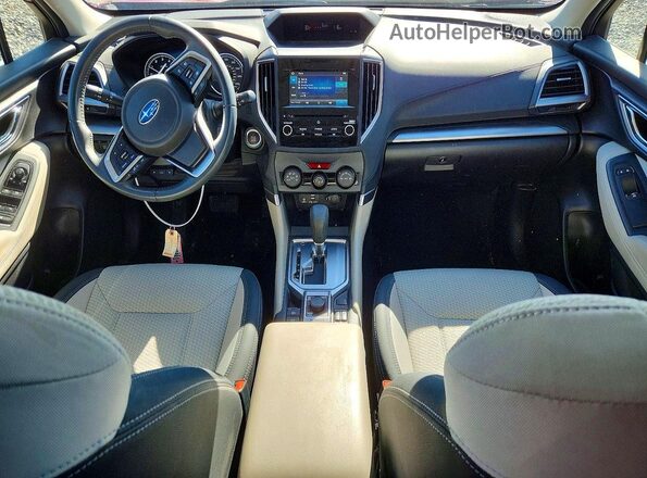 JF2SKAFC4MH424784 2021 SUBARU FORESTER Red Вид панелі приладів