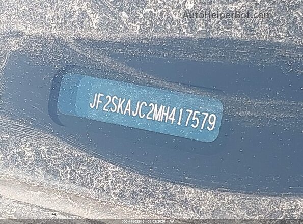 JF2SKAJC2MH417579 2021 SUBARU FORESTER White Engine compartment view