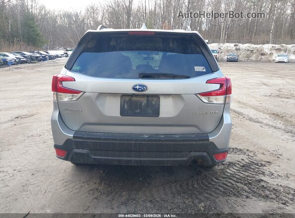 JF2SKAJC2MH486658 2021 SUBARU FORESTER Серебряный 