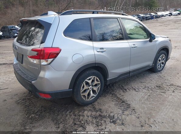 JF2SKAJC2MH486658 2021 SUBARU FORESTER Серебряный Задняя правая четверть