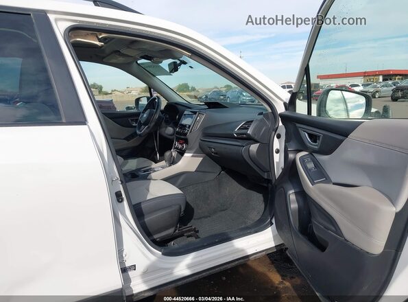 JF2SKAJC2MH565344 2021 SUBARU FORESTER White Սալոնի դիմացի տեսք