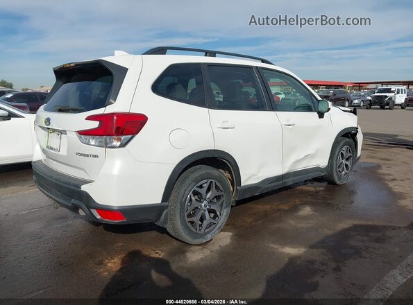 JF2SKAJC2MH565344 2021 SUBARU FORESTER White Հետևի աջ