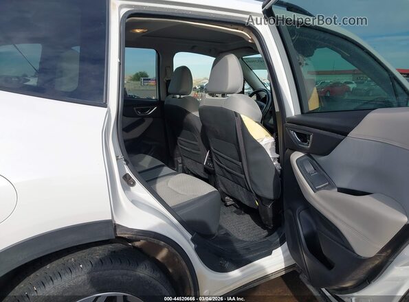 JF2SKAJC2MH565344 2021 SUBARU FORESTER White VIN կոդի պիտակի տեսք