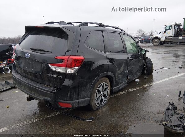 JF2SKAJC3LH495528 2020 SUBARU FORESTER Black 