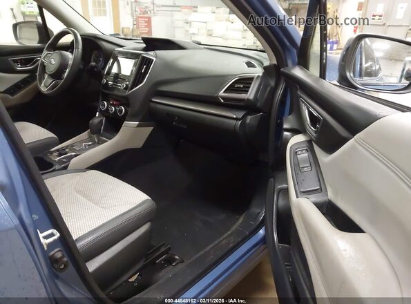 JF2SKAJC5MH421853 2021 SUBARU FORESTER Синий Вид салона спереди