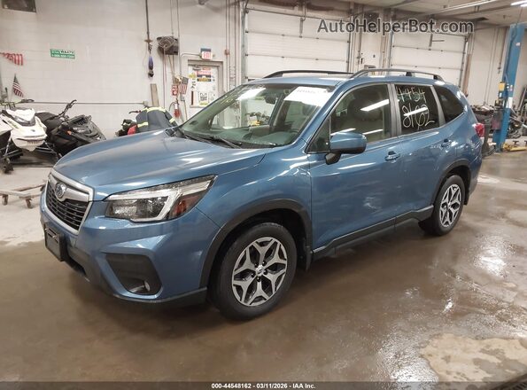 JF2SKAJC5MH421853 2021 SUBARU FORESTER Синий Передняя левая четверть