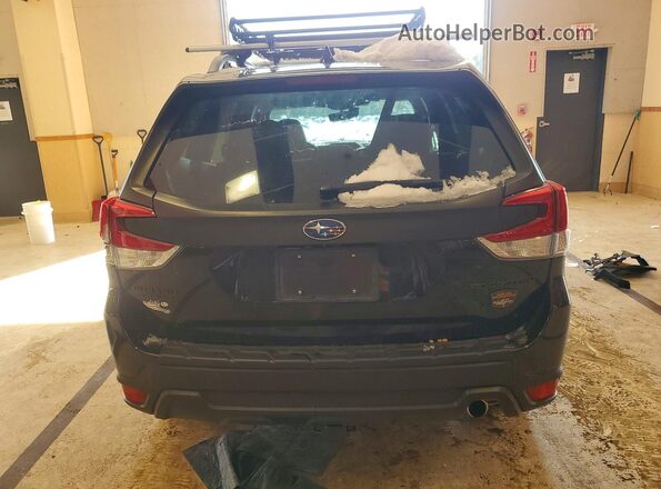 JF2SKAMCXNH526546 2022 SUBARU FORESTER Black Rear view