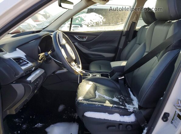 JF2SKANC7PH440533 2023 SUBARU FORESTER White Widok wnętrza z przodu