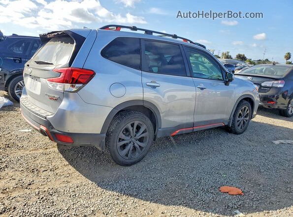 JF2SKAPC0KH557019 2019 SUBARU FORESTER Silver 